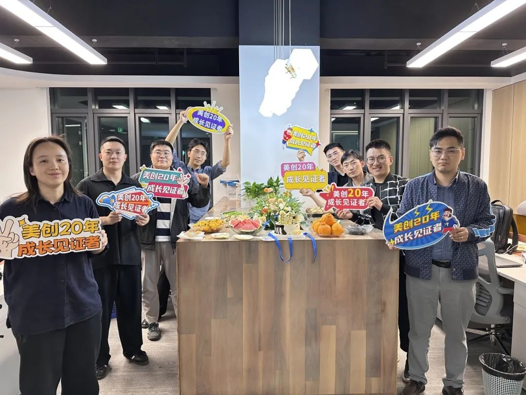 ed990fea85f4564bf1f5ff5523640af2